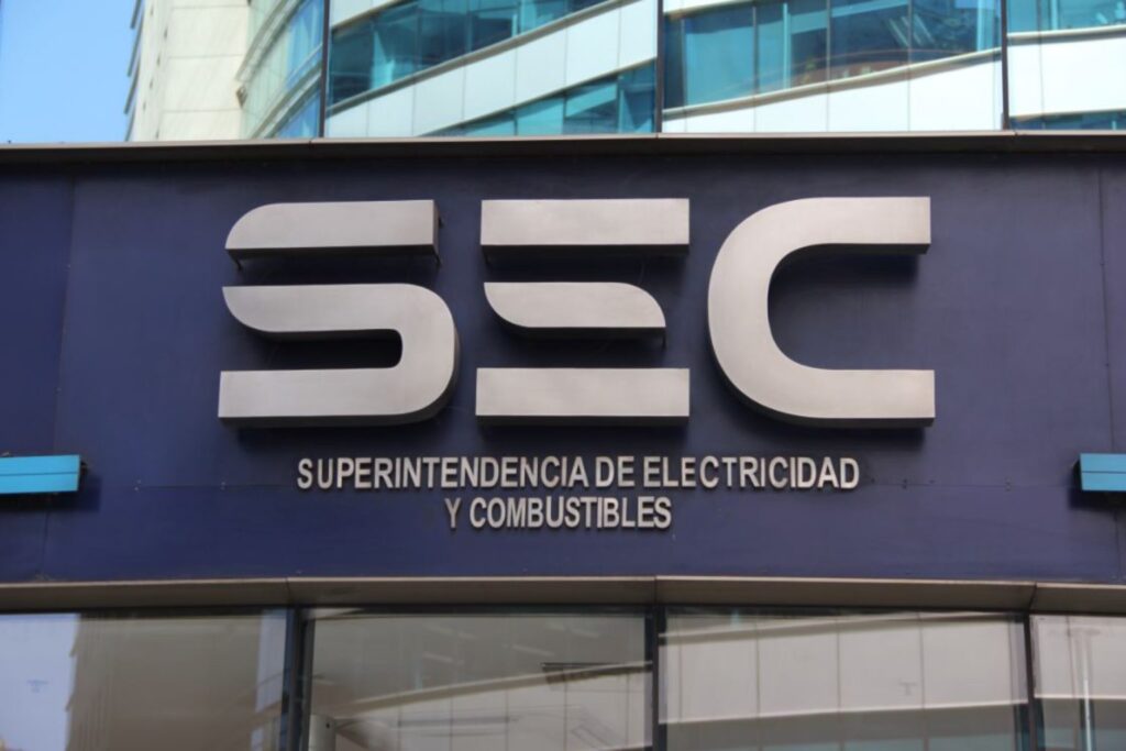 SEC formula cargos a Enel por medición irregular que podría afectar a más de 56 mil clientes