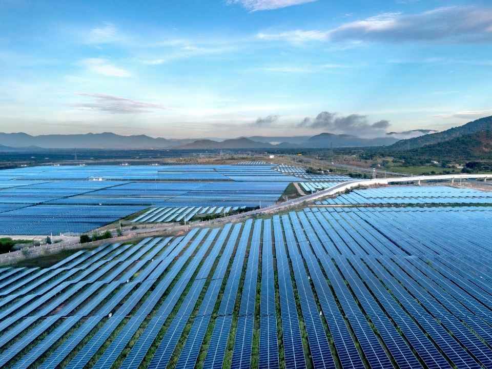 Cambio climático y continuidad operacional: El desafío de la industria solar en Chile